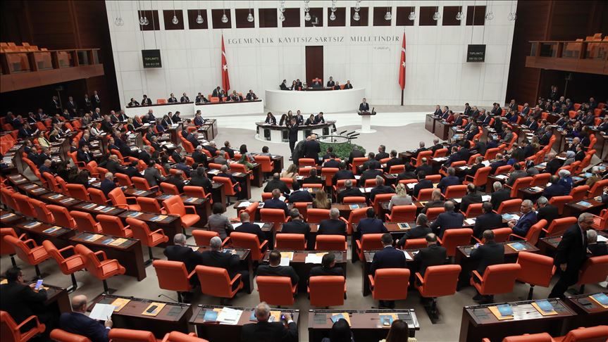 Parlamento turco condena resolución de EEUU sobre los acontecimientos de 1915