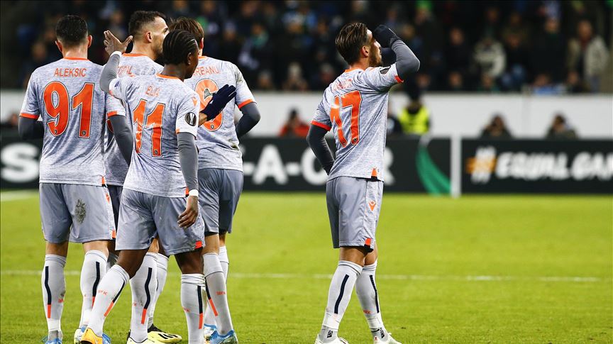 Basaksehir Beat M Gladbach Advance In Uefa Europa League