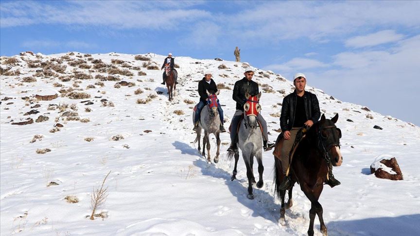 Erzurum'un asırlık geleneği '1001 Hatim'in okunmasına başlandı