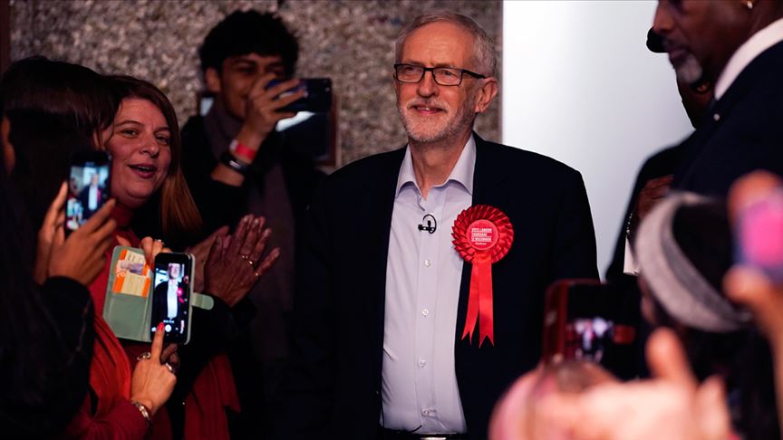 İngiltere'de İşçi Partisi lideri Corbyn, görevini bırakacağını duyurdu 