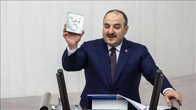 Sanayi ve Teknoloji Bakanı Varank: Lazer diyotuna sahip sayılı ülkelerden biriyiz