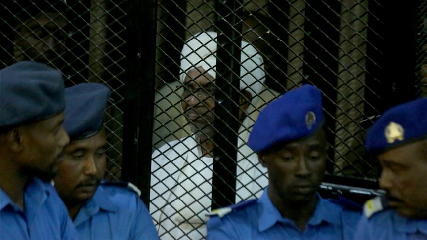 Ish-presidenti i Sudanit dënohet me dy vite burg për korrupsion