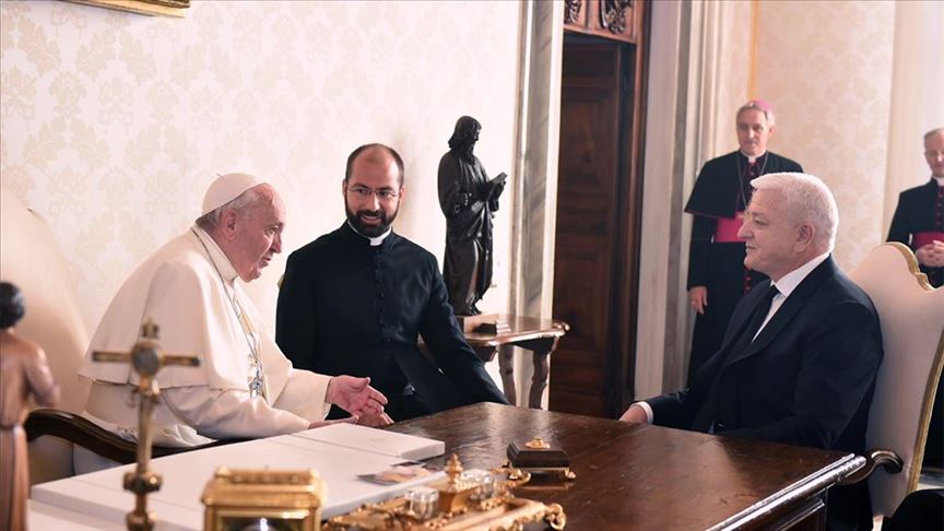 Papa najavio dolazak u Crnu Goru naredne godine  