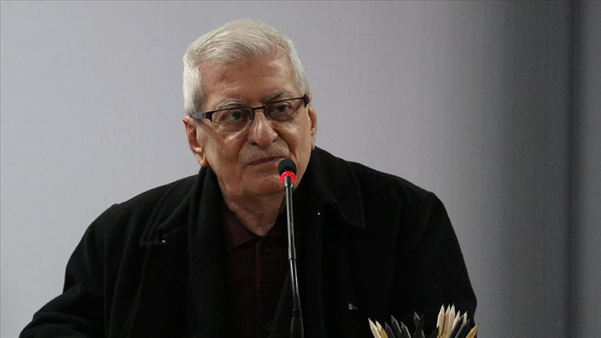 dostu nuri pakdil i