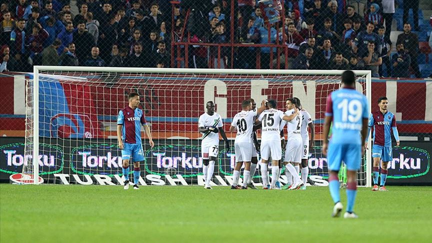 Trabzonspor evinde Denizlispor'a yenildi