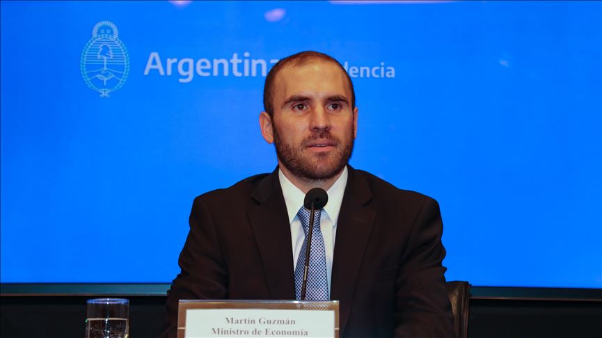 Ministro de economía argentino: “Estamos en una profundísima crisis económica y social”