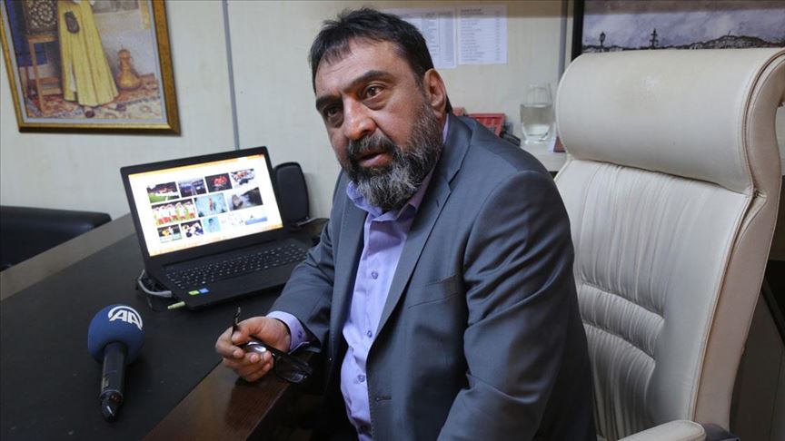 Oyuncu Ahmet Yenilmez'in tercihi 'Çocuklarımızı geri istiyoruz' oldu