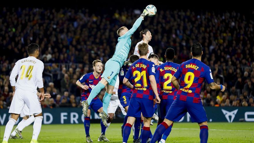 Football: Spain's 'El Clasico' sees goalless draw