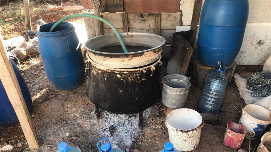Malatya'da 2 bin litre sahte içki ele geçirildi