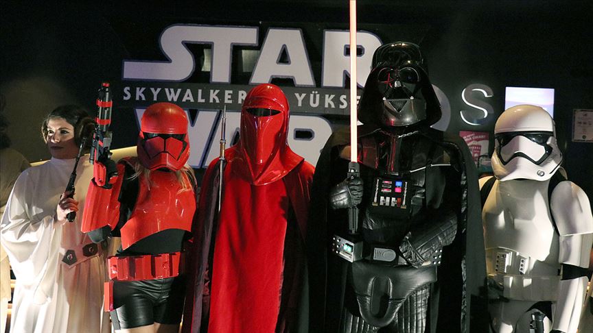 Star Wars hayranları 'Skywalker'ın Yükselişi'ni birlikte izledi