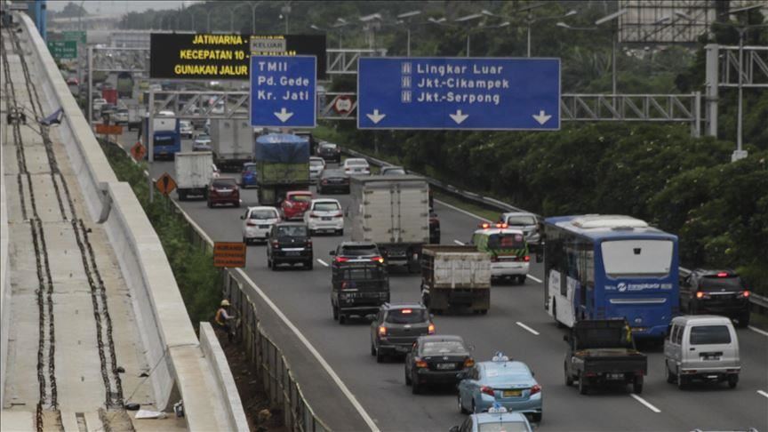 Sebanyak 49 ribu kendaraaan tinggalkan Jakarta pada H-3 Natal