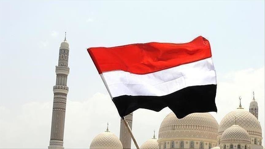 Yemen rebels hold talks with Iran FM in Oman