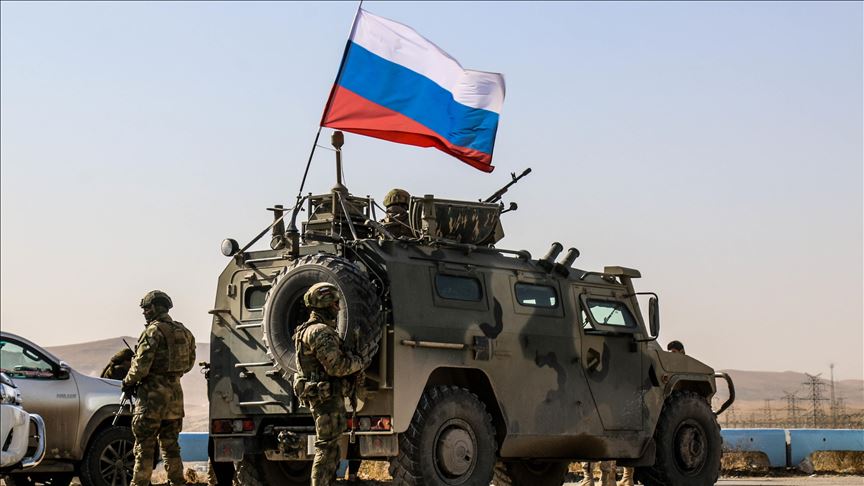 Rusia establece unidad militar con actores armados locales en áreas ocupadas por YPG / PKK en Siria 
