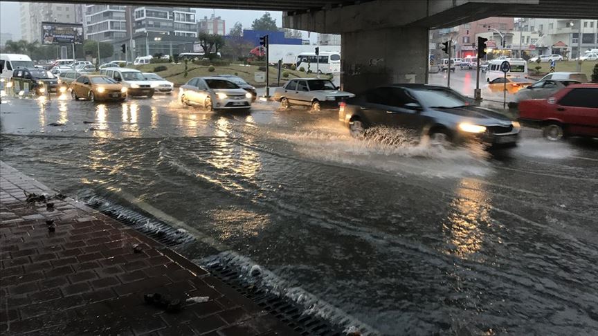 Meteorolojiden Adana için sağanak uyarısı
