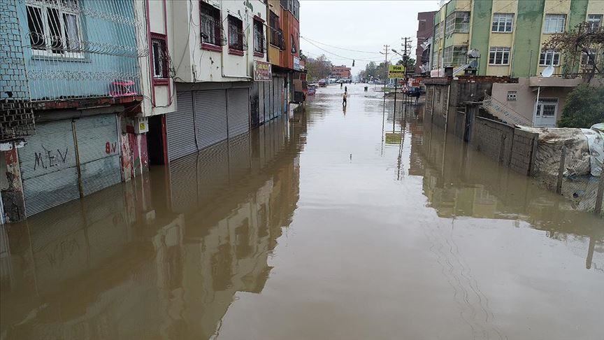 Turkey: Southern Adana pounded by rainfall, floods