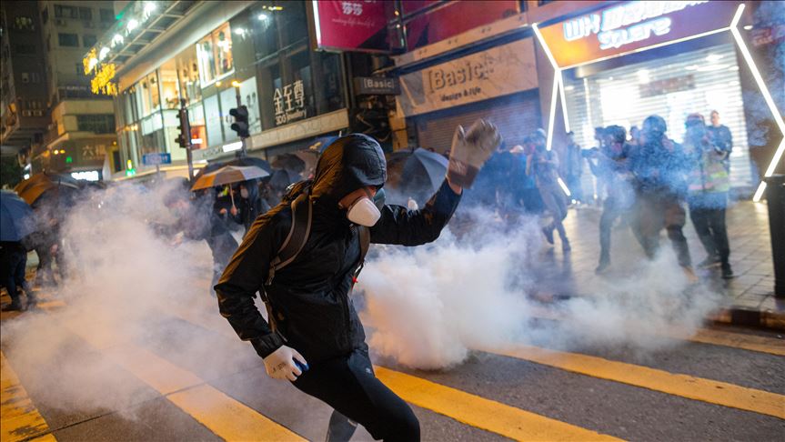 Hong Kong protests overshadow Christmas celebrations