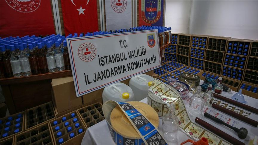İstanbul'da 5 ton sahte içki ele geçirildi