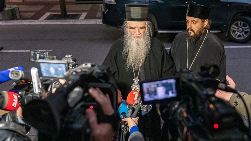 Amfilohije pozvao poslanike da se ne svađaju tokom skupštinske rasprave