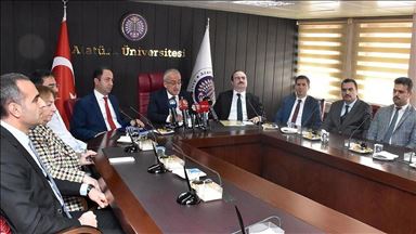Shkencëtarët turq zbulojnë ilaç për trajtimin e Parkisnonit dhe Alzheimerit