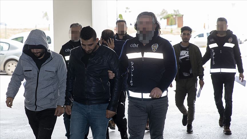 Edirne'den Yunanistan'a kaçmaya çalışan 5 FETÖ şüphelisi yakalandı