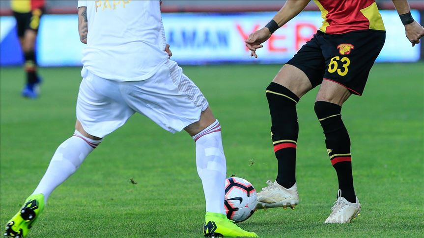 Göztepe, Süper Lig'in ilk yarısını Sivasspor deplasmanında tamamlayacak