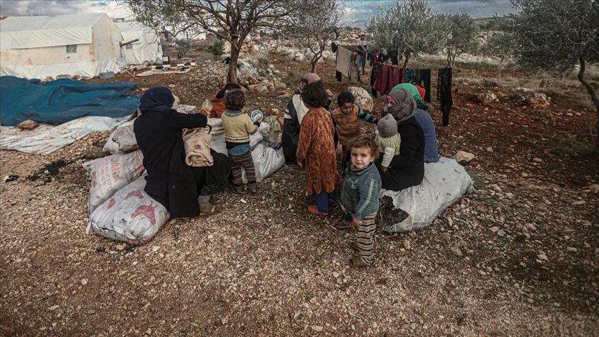 İdlib'de 3 günde 47 bin sivil daha göç etti
