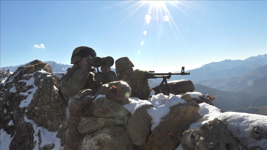 Turkey: 5 suspected YPG/PKK terrorists surrender