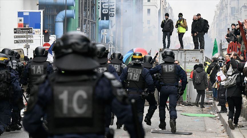 2019 in France: Year of protests, political crises