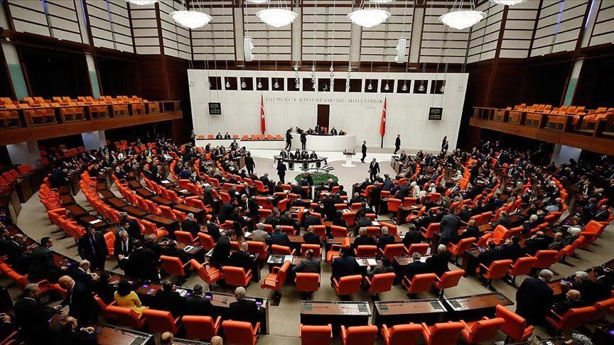 البرلمان التركي يبدأ مناقشة مذكرة تفويض إرسال قوات إلى ليبيا