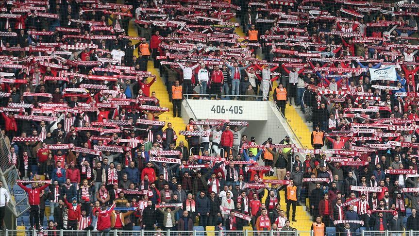 Super Lig: 2.1M fans attend stadiums at season half