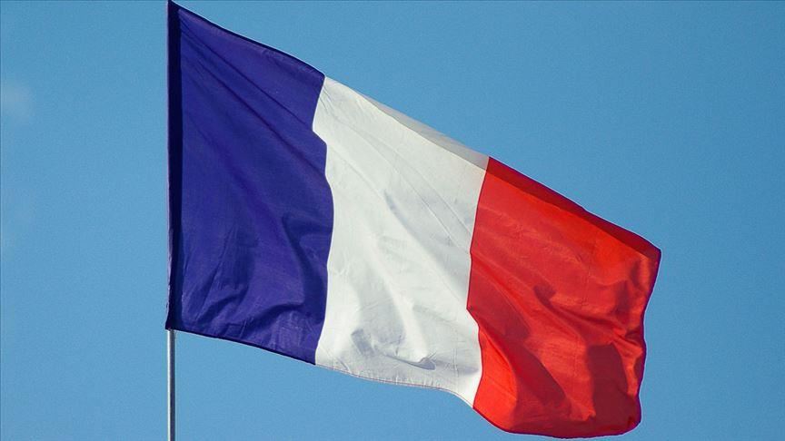 Assailant shot by police in Paris suburb knife attack