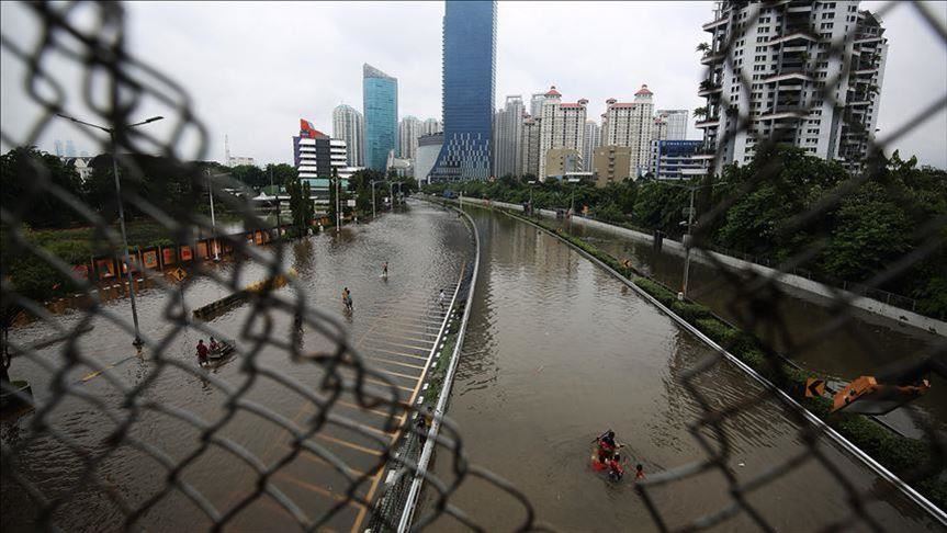 Indonésie: le bilan des inondations à Jakarta s'élève à 53 morts