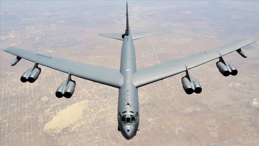 Image result for Avionët bombardues B-52"