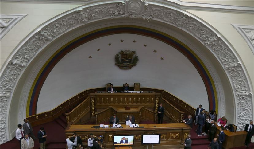 Rusia respaldó a Luis Parra como nuevo presidente del Parlamento venezolano