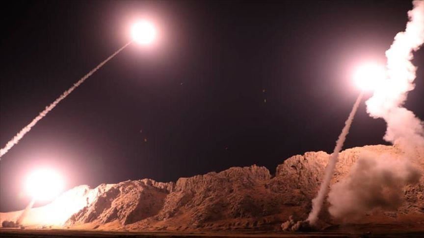 إيران تشن هجوم ا صاروخي ا على قاعدة عين الأسد الأمريكية بالعراق