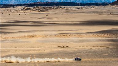 El español Carlos Sainz es el líder de la general en autos del Rally Dakar