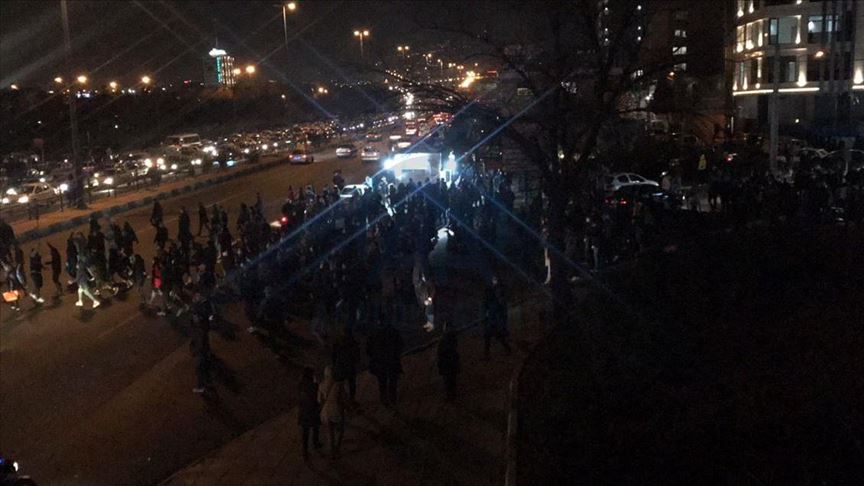 المظاهرات المناهضة للنظام تتوسع في أنحاء إيران