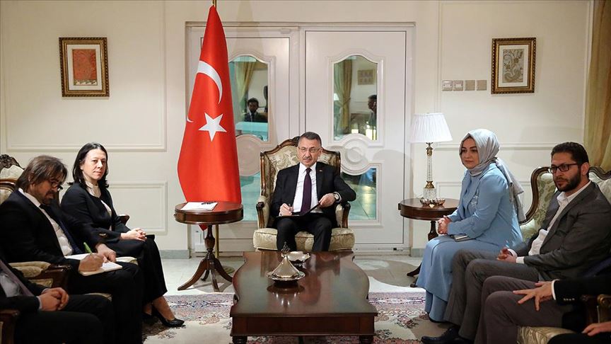 Cumhurbaşkanı Yardımcısı Oktay Umman'da Türk iş insanlarıyla görüştü