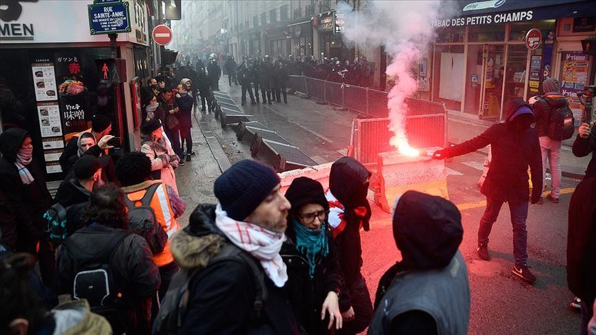 French PM offers compromise to unions on pension reform
