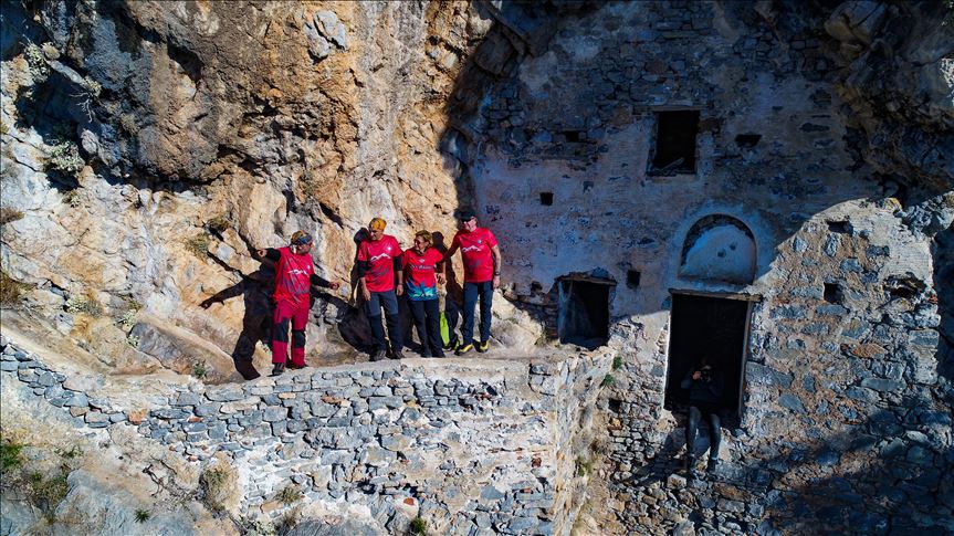 استقبال گردشگران از صومعه آفکوله در موغلای ترکیه