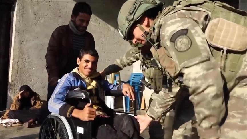 Mehmetçik, Suriyeli engellileri sevindirdi