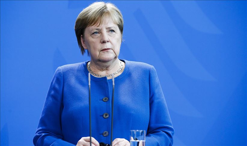 Merkel za 19. januar u Berlinu saziva međunarodnu konferenciju o Libiji