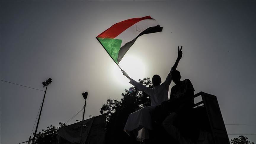 الخرطوم.. قوات أمنية غاضبة تطلق النار بكثافة