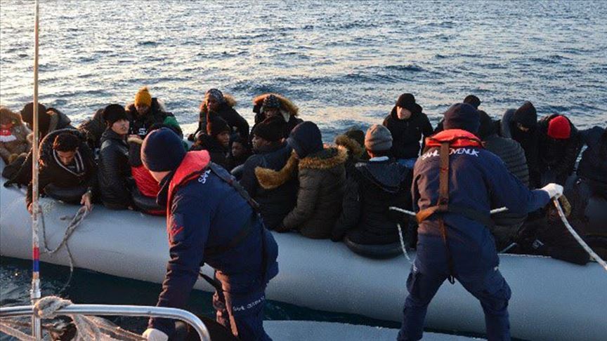 خفر السواحل التركي يضبط 1471 مهاجرا في أسبوع
