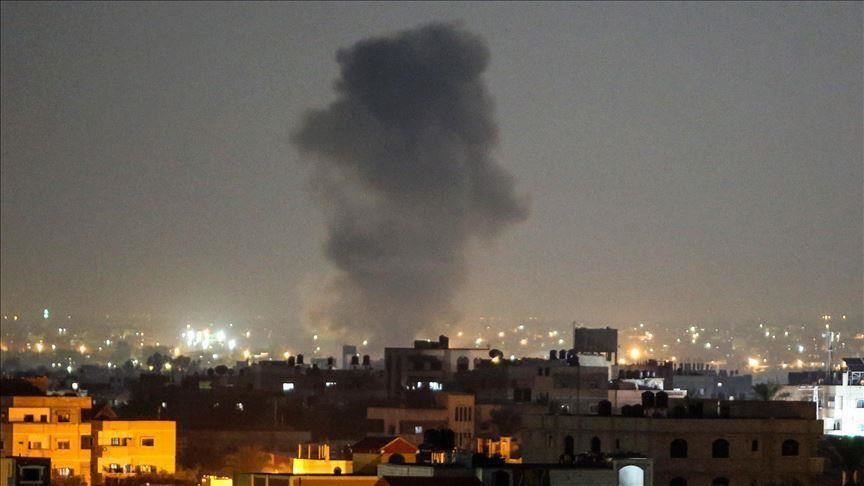 Pesawat tempur Israel serang pangkalan Hamas di Gaza