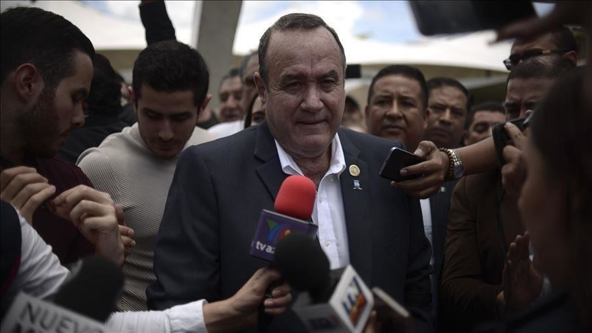 Guatemala ndërpret lidhjet diplomatike me Venezuelën