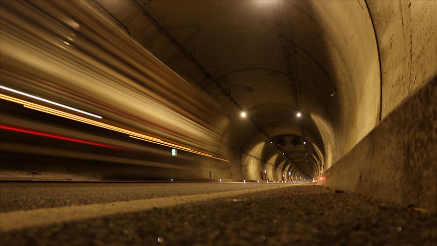 'Başı dumanlı Ilgaz'a yapılan tünelden 1 milyon 151 bin araç geçti