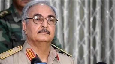 Grèce : visite "secrète" de Haftar à Athènes
