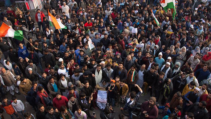 Hindistan'da yasa karşıtı protestolar devam ediyor