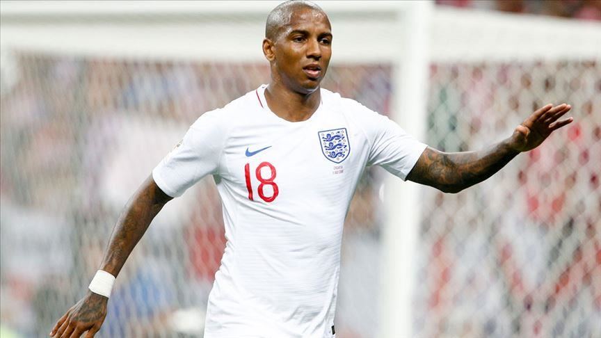 Football: Ashley Young joins Inter on loan